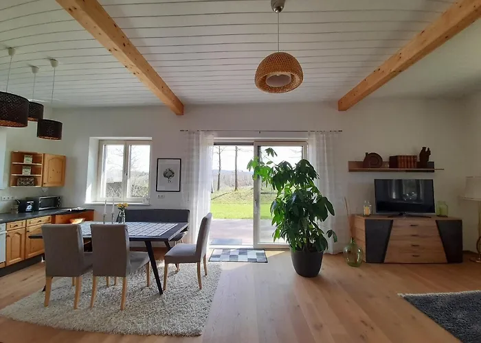 Angel Semesterbostad